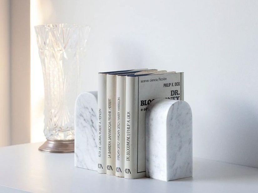 aparentment rectangle prism shaped marble bookends