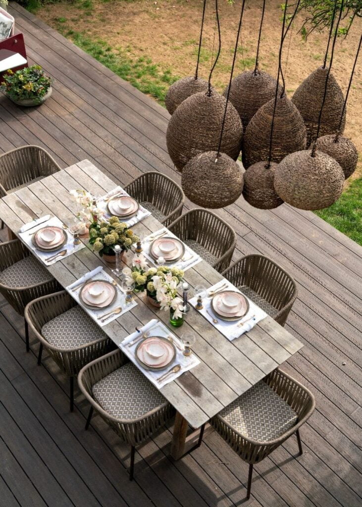 garden wood dinner table & rattan chairs