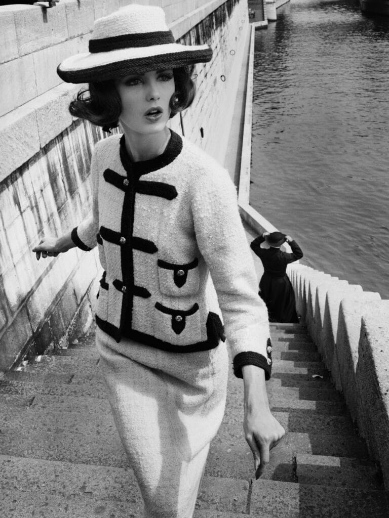 dorothy little bara priest paris 1960